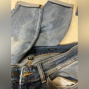 Judy Blue  Slim Fit denim jeans